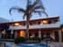 Uzhan Otel